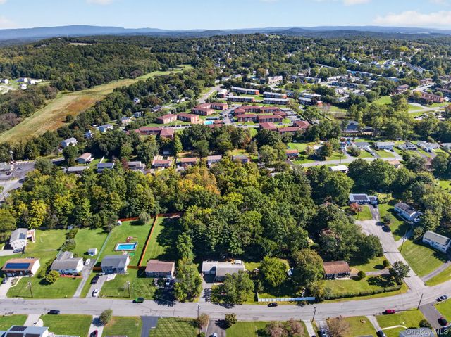11 Amy Lane, Middletown, NY 10941