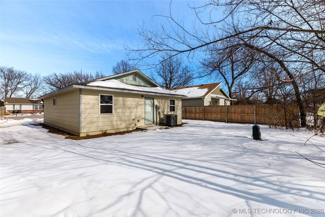 120 E 7th Street, Chelsea, OK 74016