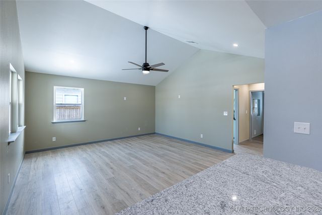 120 E 7th Street, Chelsea, OK 74016