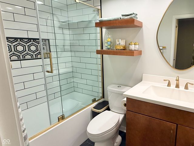 707 Carya Square, Columbus, IN 47201