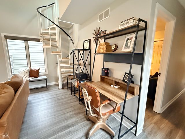 707 Carya Square, Columbus, IN 47201