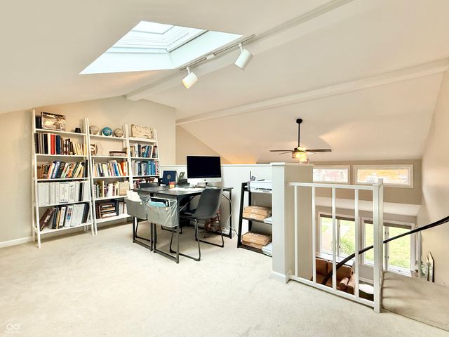 707 Carya Square, Columbus, IN 47201