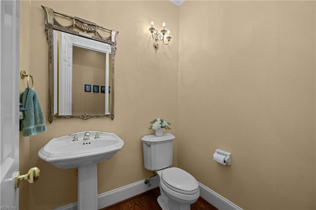 1097 Caton DR, Virginia Beach, VA 23454