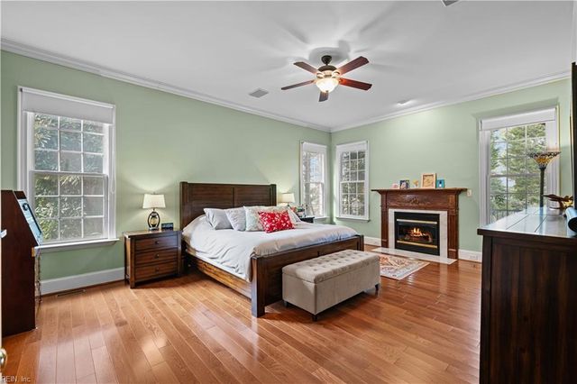 1097 Caton DR, Virginia Beach, VA 23454