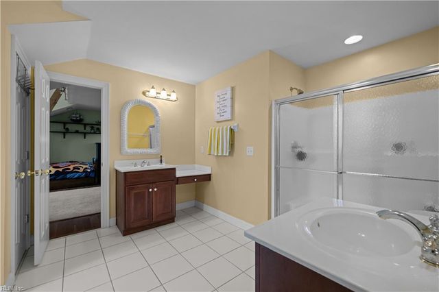 1097 Caton DR, Virginia Beach, VA 23454