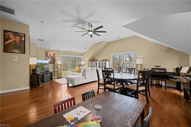 1097 Caton DR, Virginia Beach, VA 23454