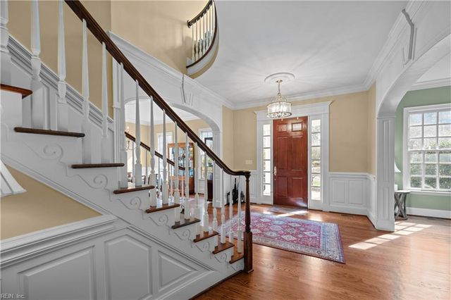 1097 Caton DR, Virginia Beach, VA 23454