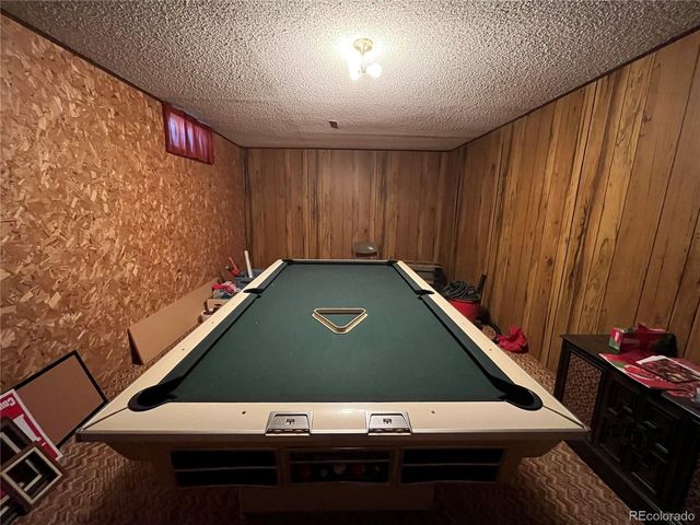 214 6th St, Burlington, CO 80807