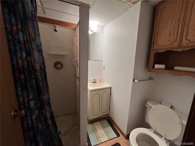 214 6th St, Burlington, CO 80807