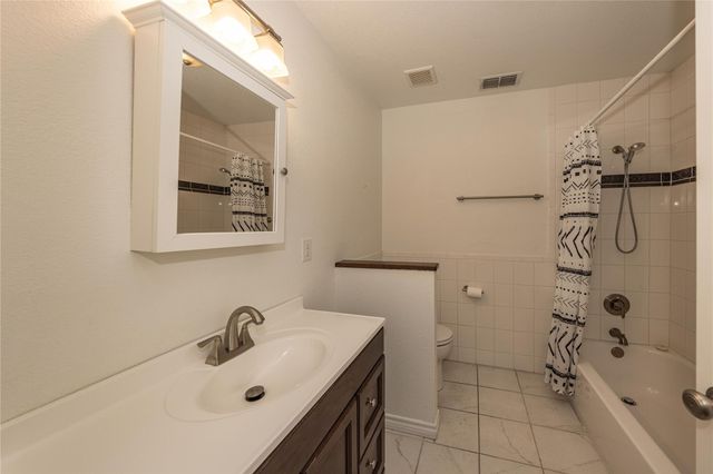 400 Unit A Oak Knob DR A, Wimberley, TX 78676