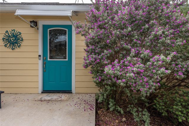 400 Unit A Oak Knob DR A, Wimberley, TX 78676