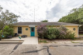 400 Unit A Oak Knob DR A, Wimberley, TX 78676