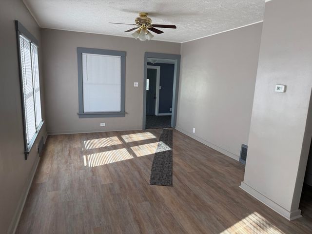 2135 4TH Avenue, Council Bluffs, IA 51501