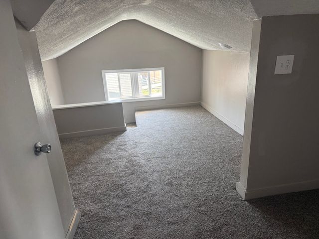 2135 4TH Avenue, Council Bluffs, IA 51501