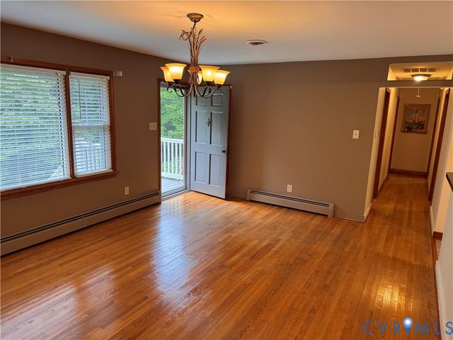 7146 Creighton Rd, Mechanicsville, VA 23111