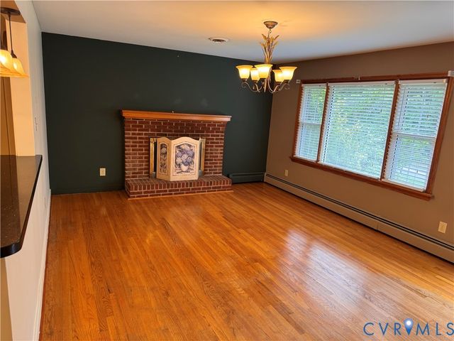 7146 Creighton Rd, Mechanicsville, VA 23111