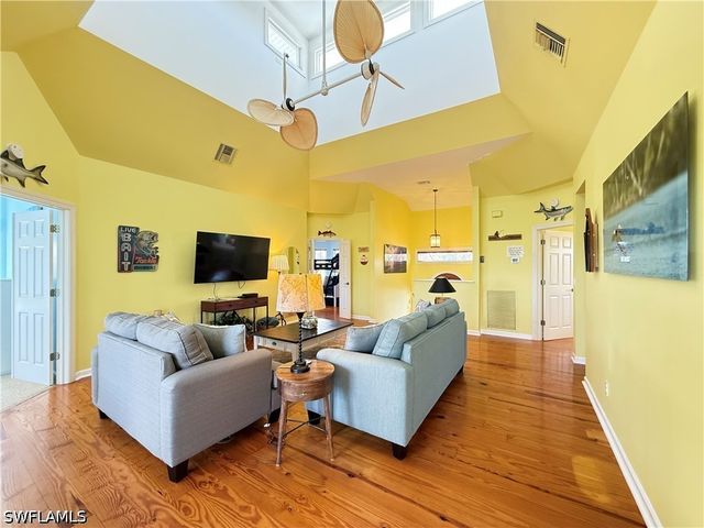 1296 Grand Canal DR, Naples, FL 34110
