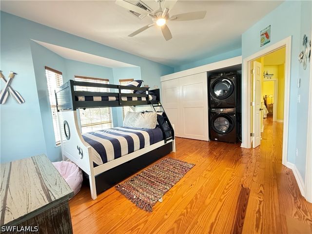 1296 Grand Canal DR, Naples, FL 34110