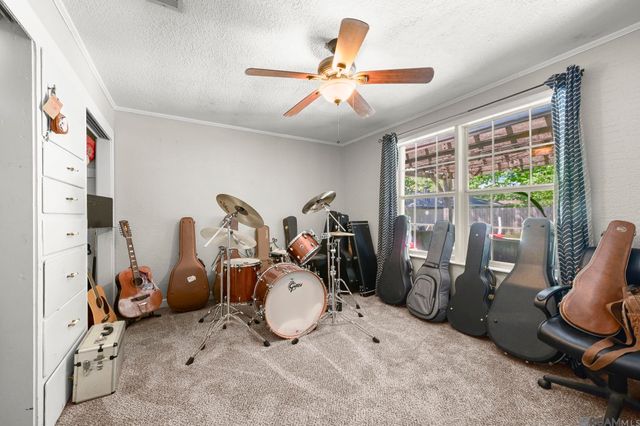 809 Poplar St, Denham Springs, LA 70726