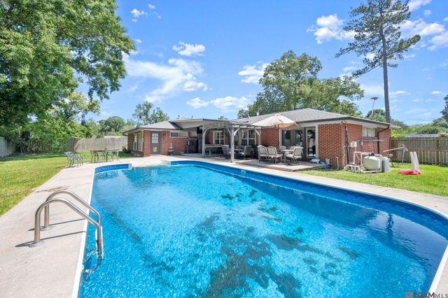 809 Poplar St, Denham Springs, LA 70726