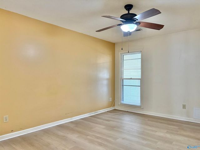 427 Cherry Street, Hartselle, AL 35640