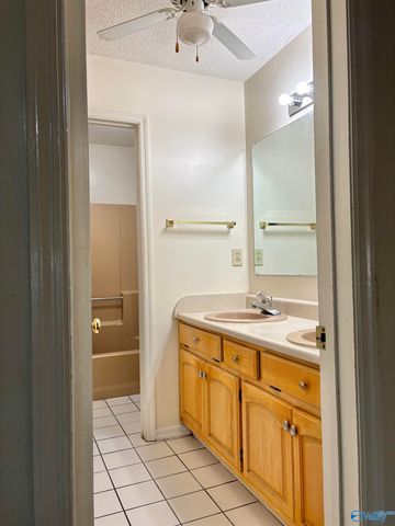 427 Cherry Street, Hartselle, AL 35640