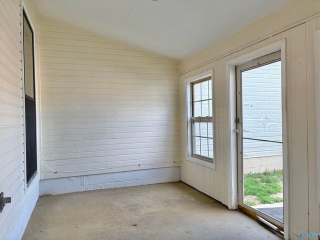 427 Cherry Street, Hartselle, AL 35640