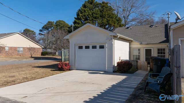 427 Cherry Street, Hartselle, AL 35640