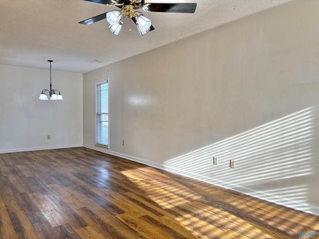 427 Cherry Street, Hartselle, AL 35640