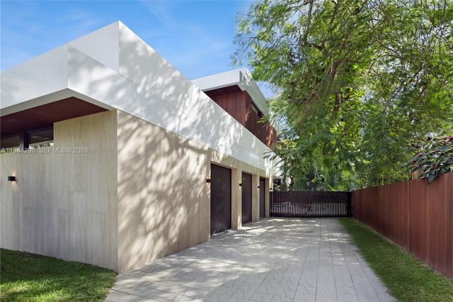 3210 Coacoochee Street, Miami, FL 33133