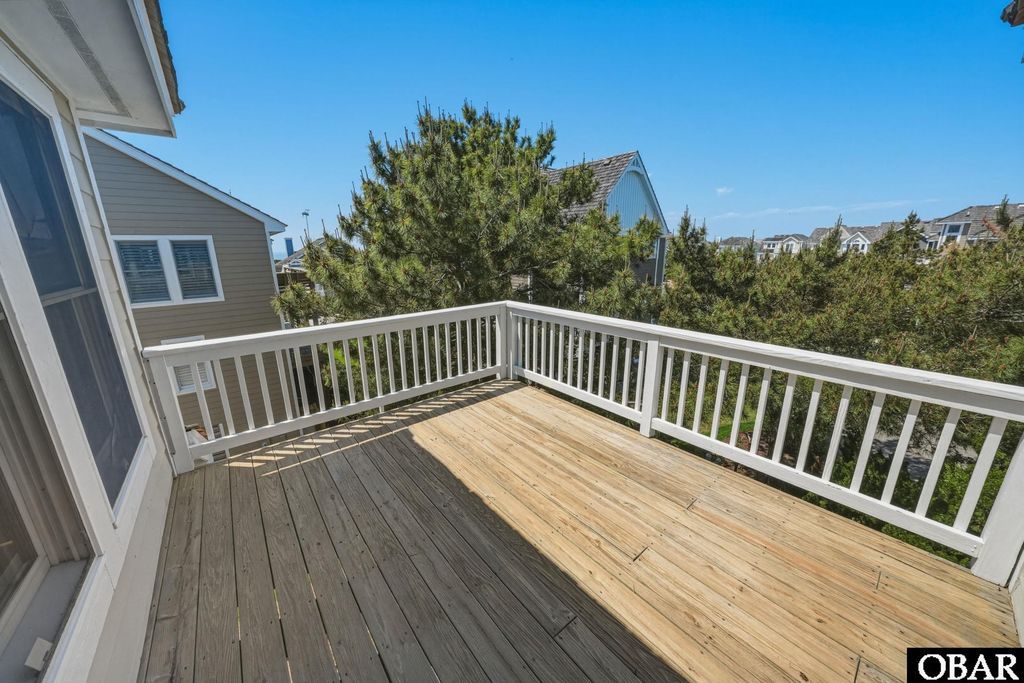 Image 13 of property listing at 404 W Green Jacket Way Lot 2, Nags Head, NC 27959