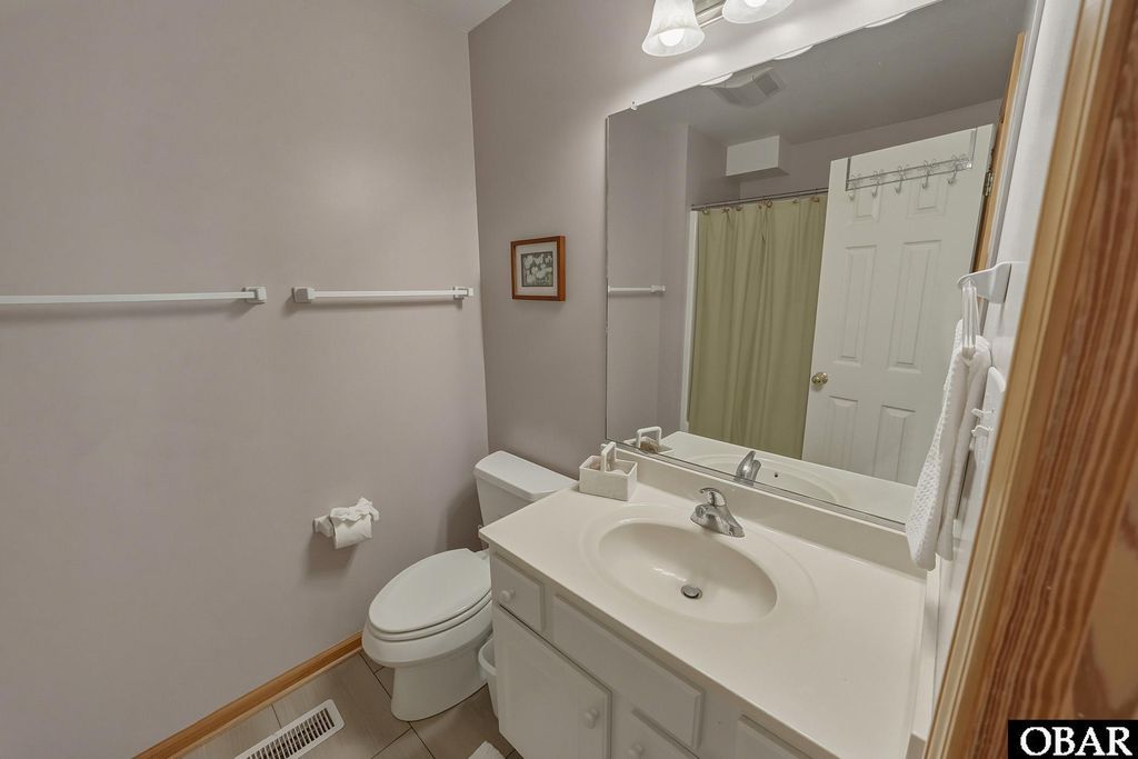 Image 21 of property listing at 404 W Green Jacket Way Lot 2, Nags Head, NC 27959