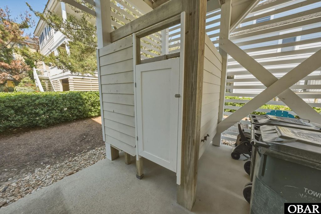 Image 31 of property listing at 404 W Green Jacket Way Lot 2, Nags Head, NC 27959