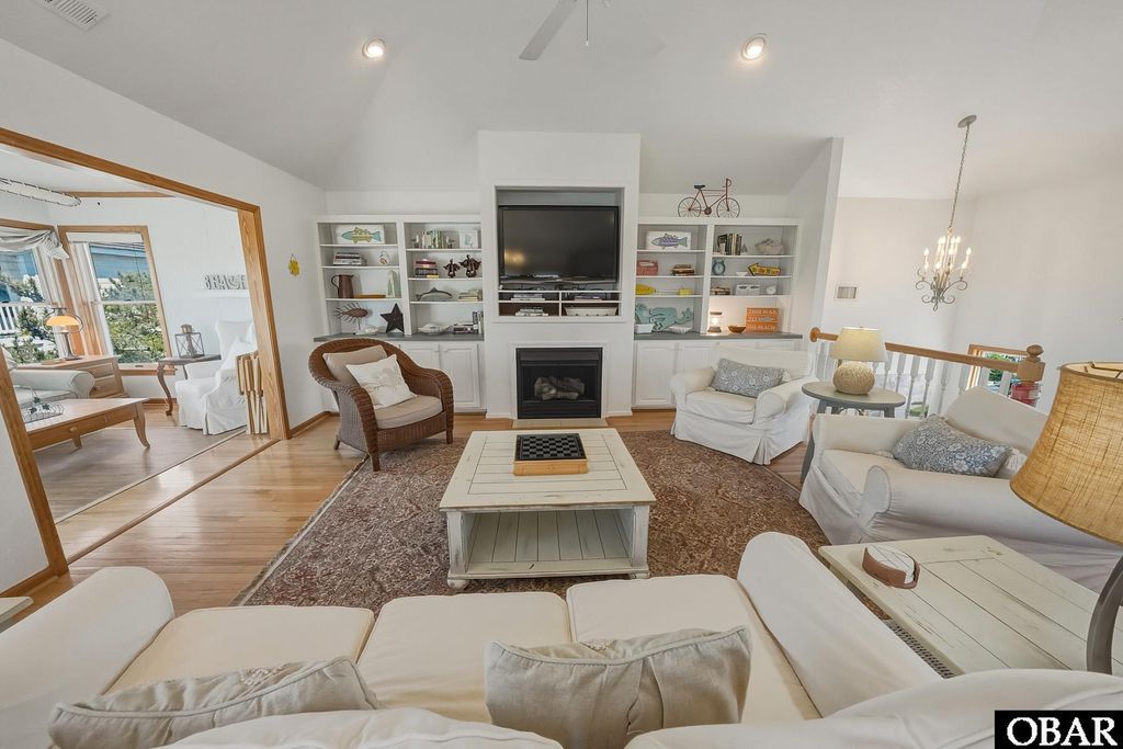 Image 5 of property listing at 404 W Green Jacket Way Lot 2, Nags Head, NC 27959