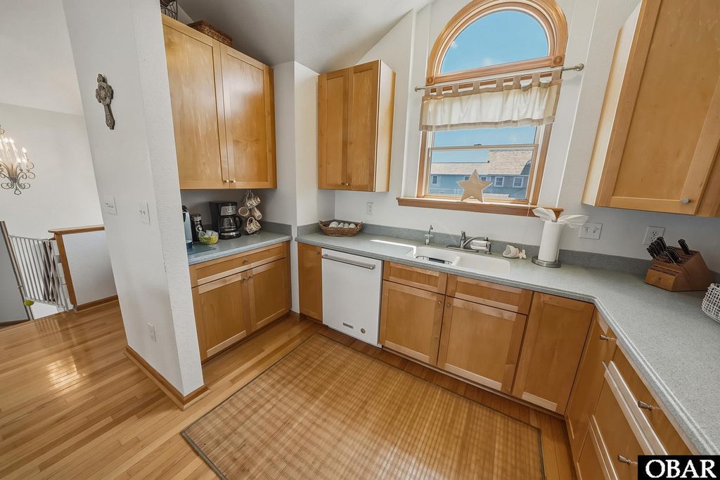 Image 9 of property listing at 404 W Green Jacket Way Lot 2, Nags Head, NC 27959