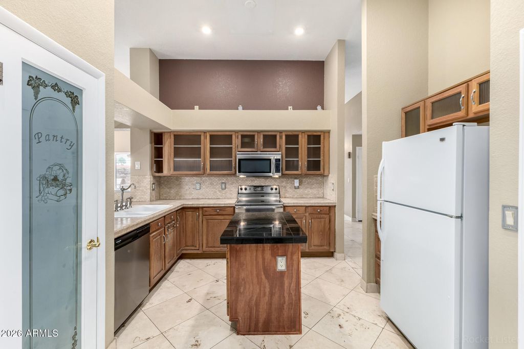 Image 13 of property listing at 9117 E CAPTAIN DREYFUS Avenue, Scottsdale, AZ 85260