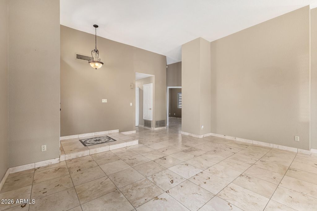 Image 7 of property listing at 9117 E CAPTAIN DREYFUS Avenue, Scottsdale, AZ 85260