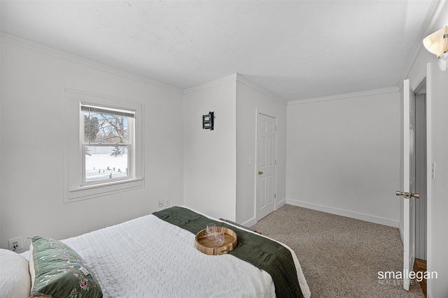 408 E Market Street, Greenville, MI 48838