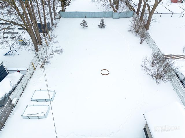 408 E Market Street, Greenville, MI 48838