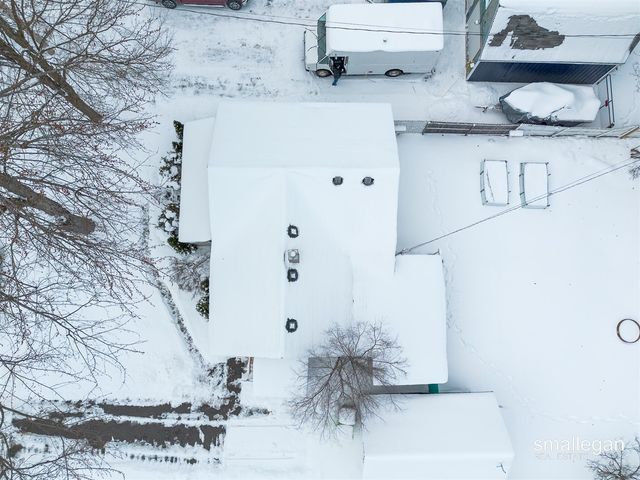 408 E Market Street, Greenville, MI 48838