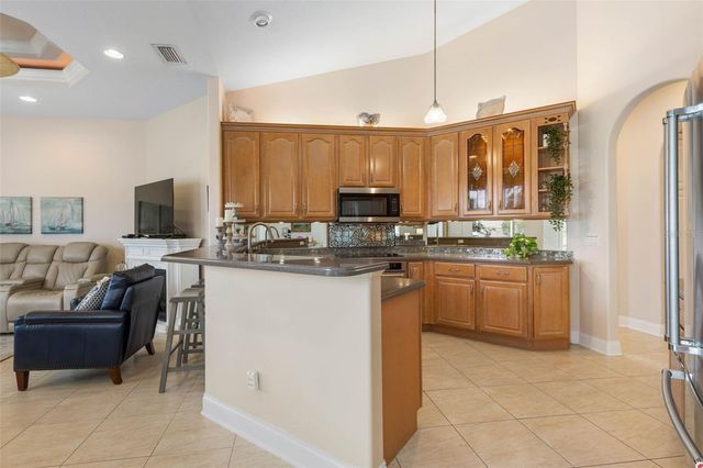 9 COCONUT COURT, Palm Coast, FL 32137