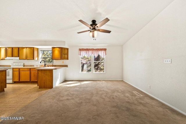 2421 W THORNTON Road, Show Low, AZ 85901