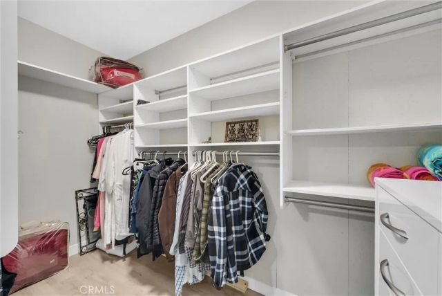 270 Cagney 207, Newport Beach, CA 92663