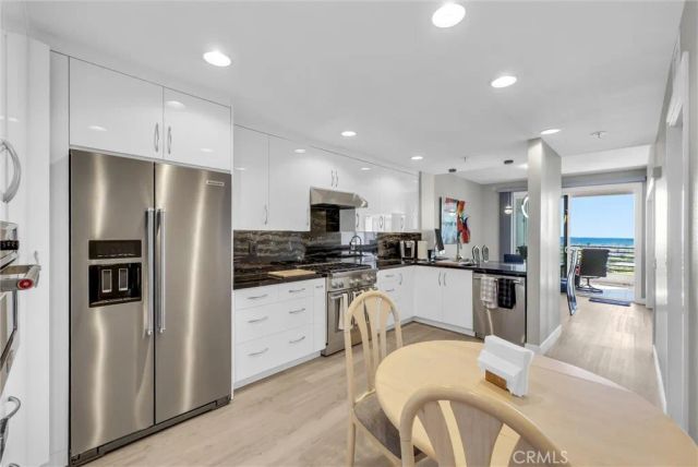 270 Cagney 207, Newport Beach, CA 92663