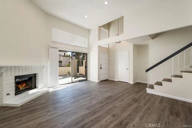 5800 Owensmouth Avenue 14, Woodland Hills, CA 91367
