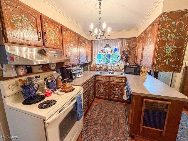 124 Wadsworth Street, Canfield, OH 44406