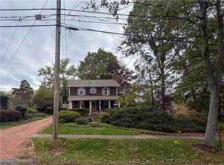 124 Wadsworth Street, Canfield, OH 44406