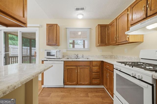 1615 Carrie Farm Court NW, Kennesaw, GA 30144