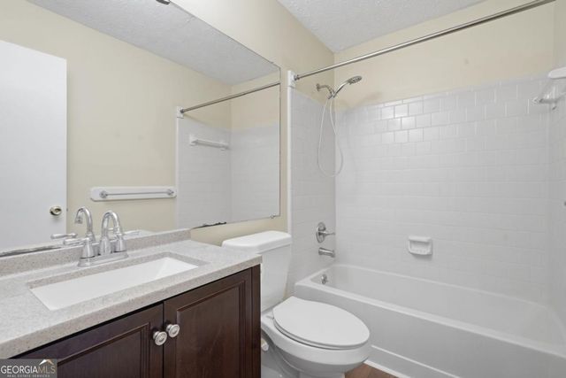 1615 Carrie Farm Court NW, Kennesaw, GA 30144