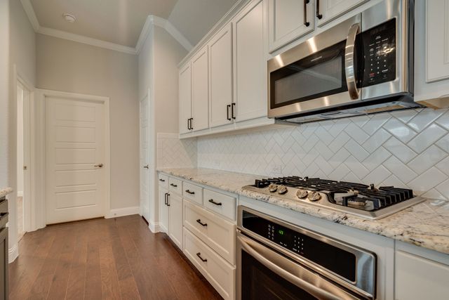 605 Boardwalk Way, Argyle, TX 76226